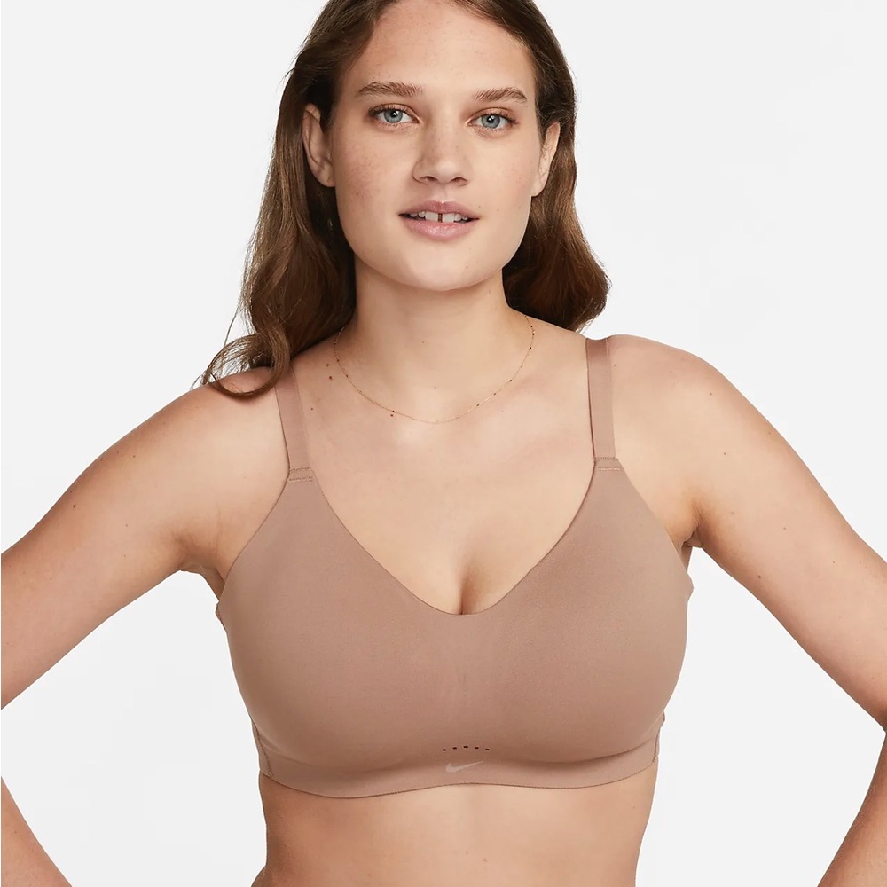 Lot of 2 Nike Alate Minimalist Women's Light-Support Padded Bra, size large a/b